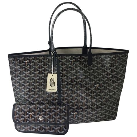 goyard saint louis pm bag.